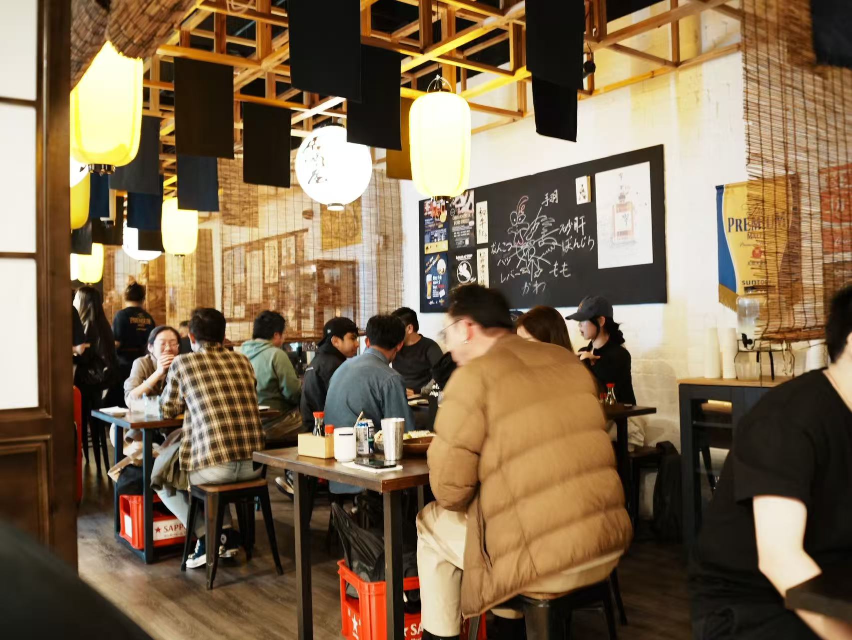 REI IZAKAYA gallery photo 6