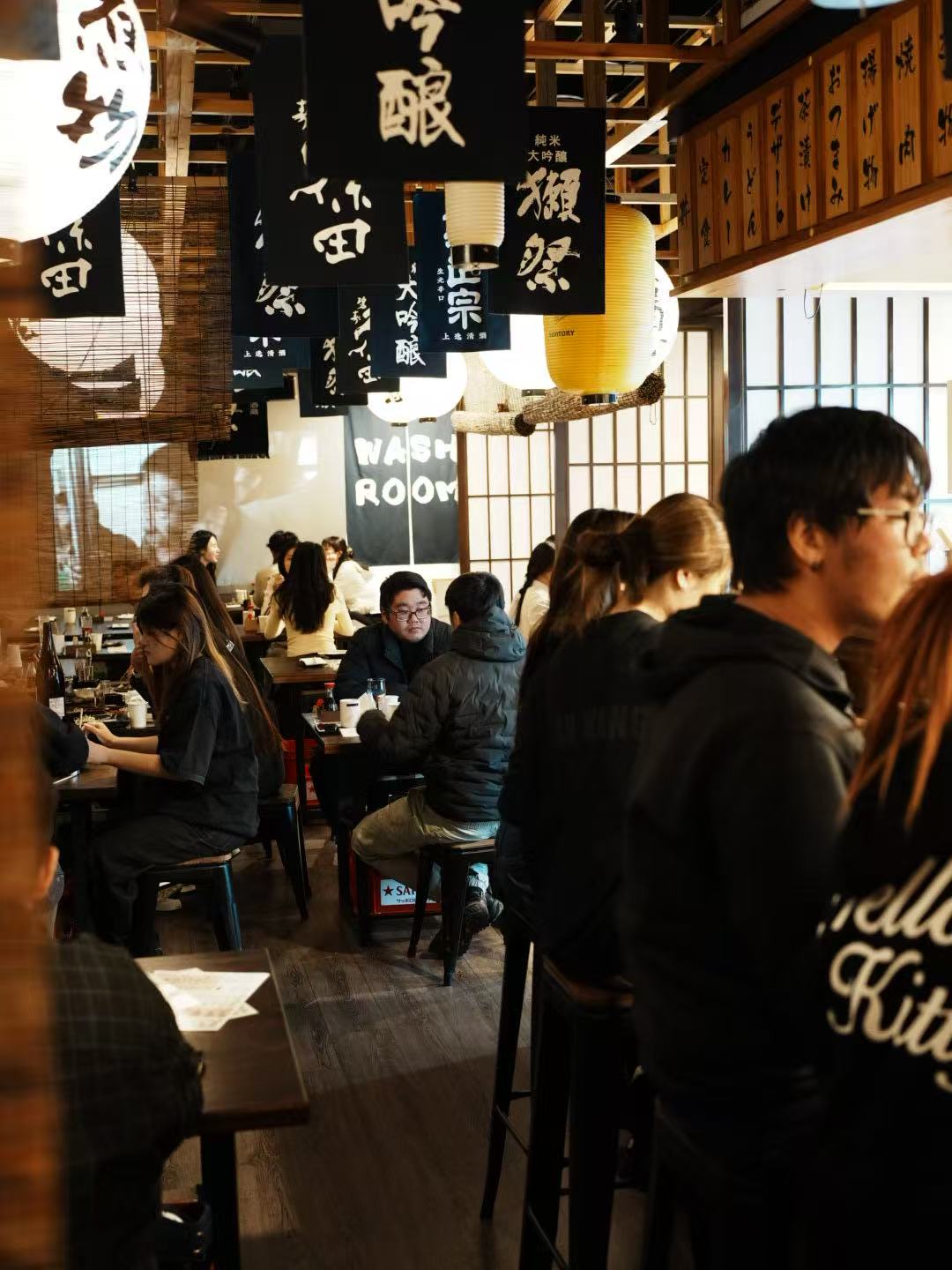 REI IZAKAYA gallery photo 8